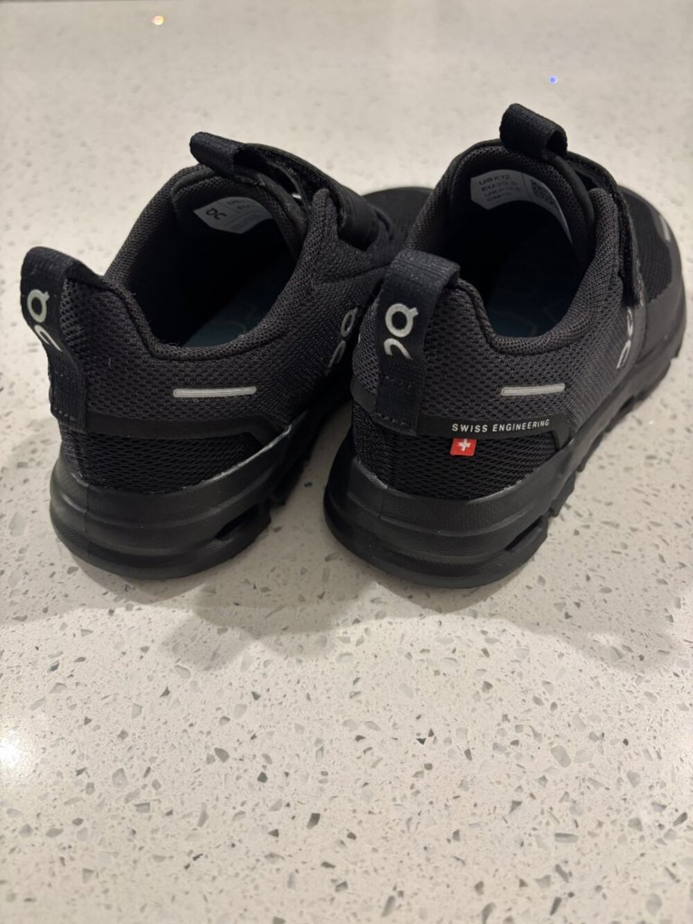 BOYS ON CLOUDS NEW PRESCHOOL SIZE 12 NEVER WORN  - Picture 2 of 6